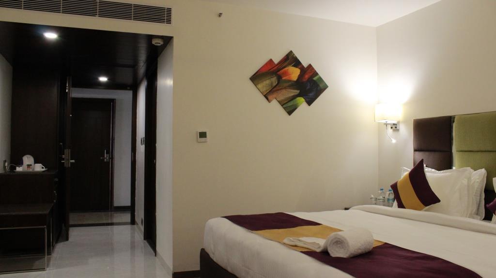 Hotel Ajantha Evergreen Vijayawāda Extérieur photo